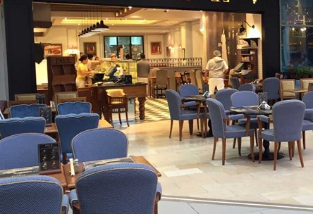 إفتتاح مطعم بول في الافنيوز، الكويت